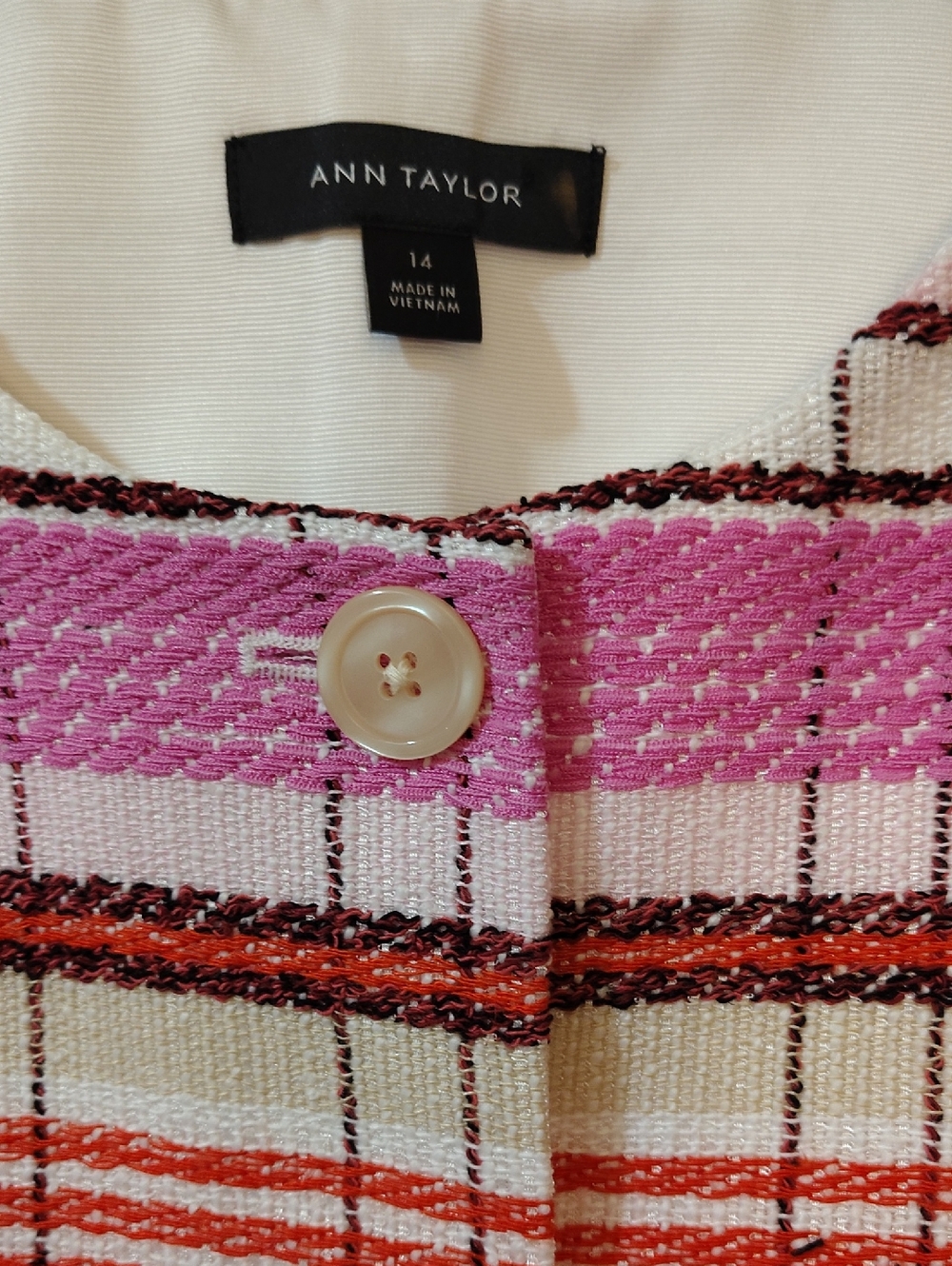 Ann Taylor Tweed Crew Neck Jacket. Size 14 - Picture 5 of 14